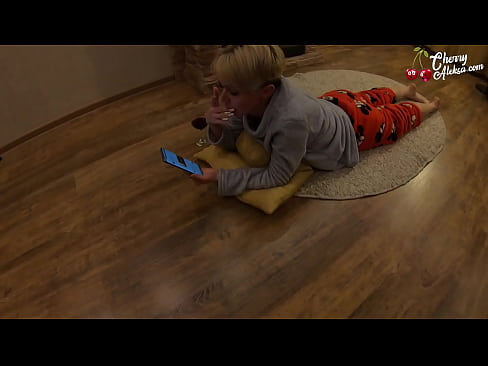 ❤️ ʻO pupule ʻōniʻu ʻōmo ʻana i ke koko nui o ka ʻōmo ʻana a me ka lele ʻana ma luna o ia - Anal Sex Pono iā mākou haw.eviewporn.ru ❌