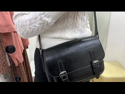 ❤️ ʻO ka masturbation lehulehu o FeralBerry ʻōpio me kahi dildo i loko o ka lumi kūpono Pono iā mākou haw.eviewporn.ru ❌